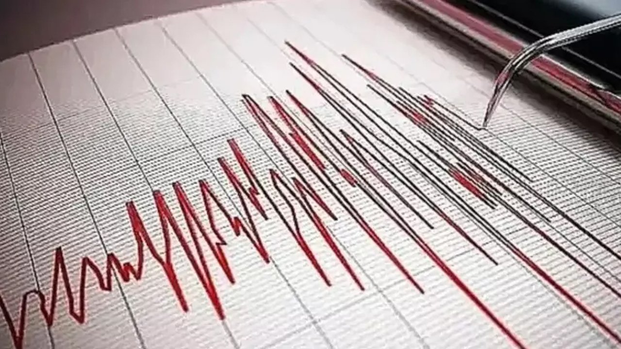 AFAD duyurdu! Akdeniz'de 4.8 büyüklüğünde deprem