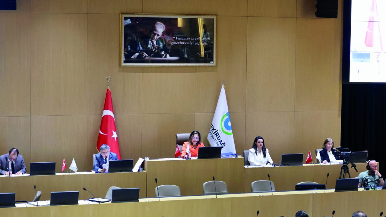 Candan Yüceer’den Meclis Toplantısında Önemli Mesajlar