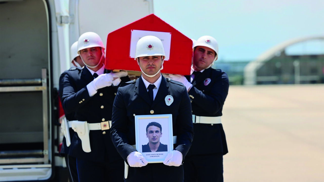 Tekirdağ Şehit Polislerini Son Yolculuğuna Uğurladı
