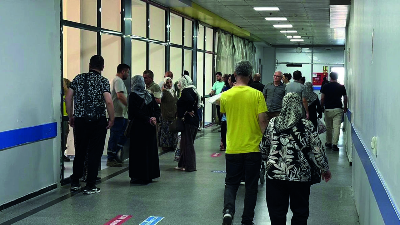Düğünde Dağıtılan Tavuklu Pilav Hastanelik Etti: 25 Kişi Tedavi Altında