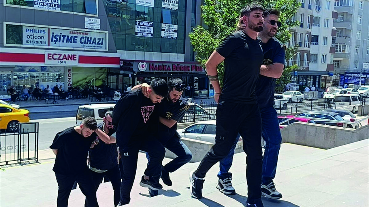 Tekirdağ'da Nişanda Çıkan Silahlı Kavgaya İlişkin 3 Şüpheli Tutuklandı