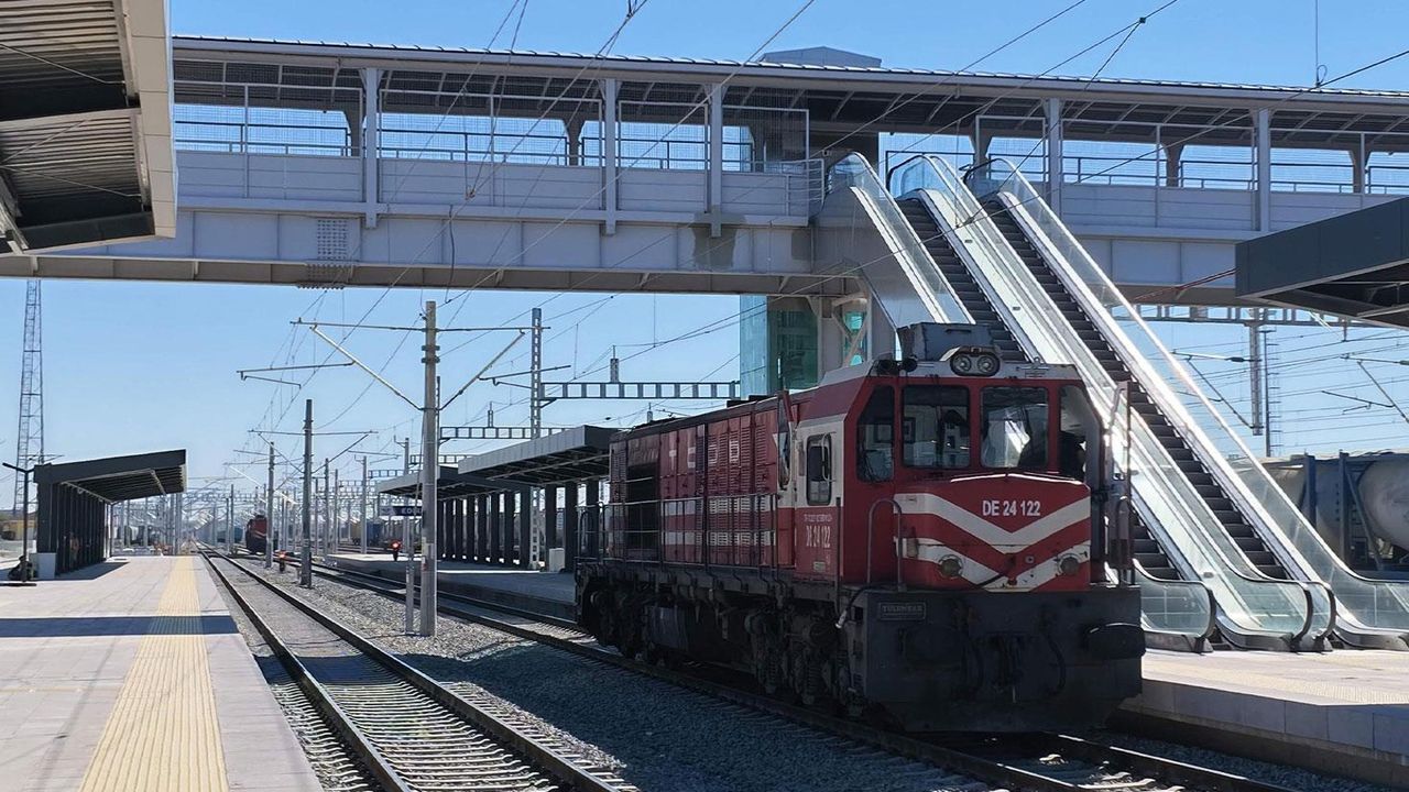 Çerkezköy-Kapıkule Hızlı Tren Hattı 9 Ekim’de hizmete açılıyor