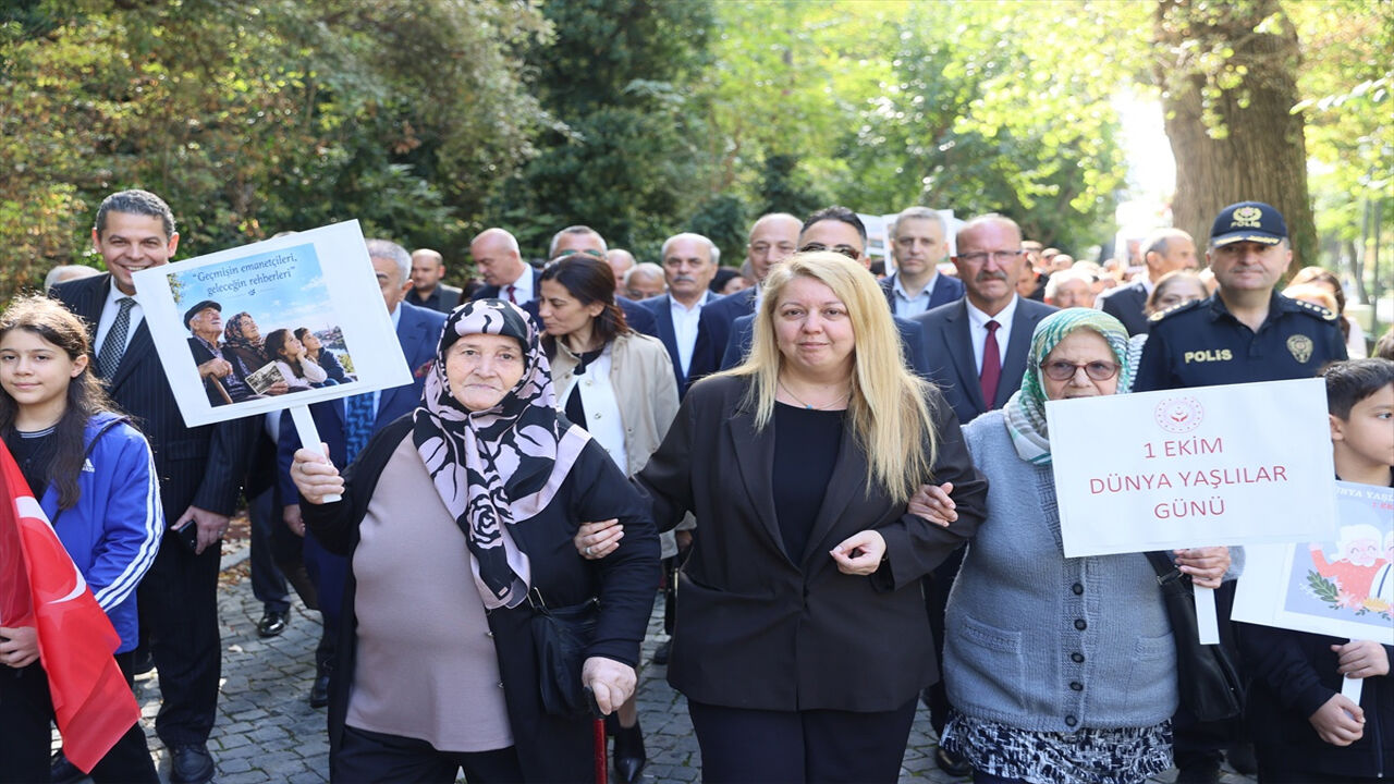 Trakya’da Dünya Yaşlılar Günü yürüyüşlerle kutlandı