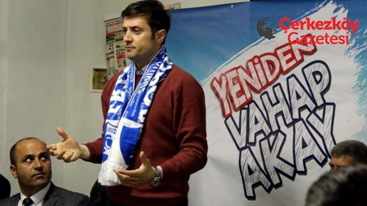 Akay’a destek vermek için bir araya geldiler
