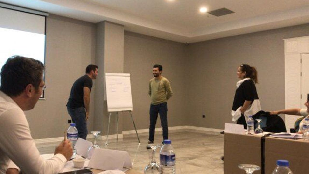 TREDAŞ ÇALIŞANLARI SÖZLEŞME YÖNETİMİ EĞİTİMLERİNİ TAMAMLADI