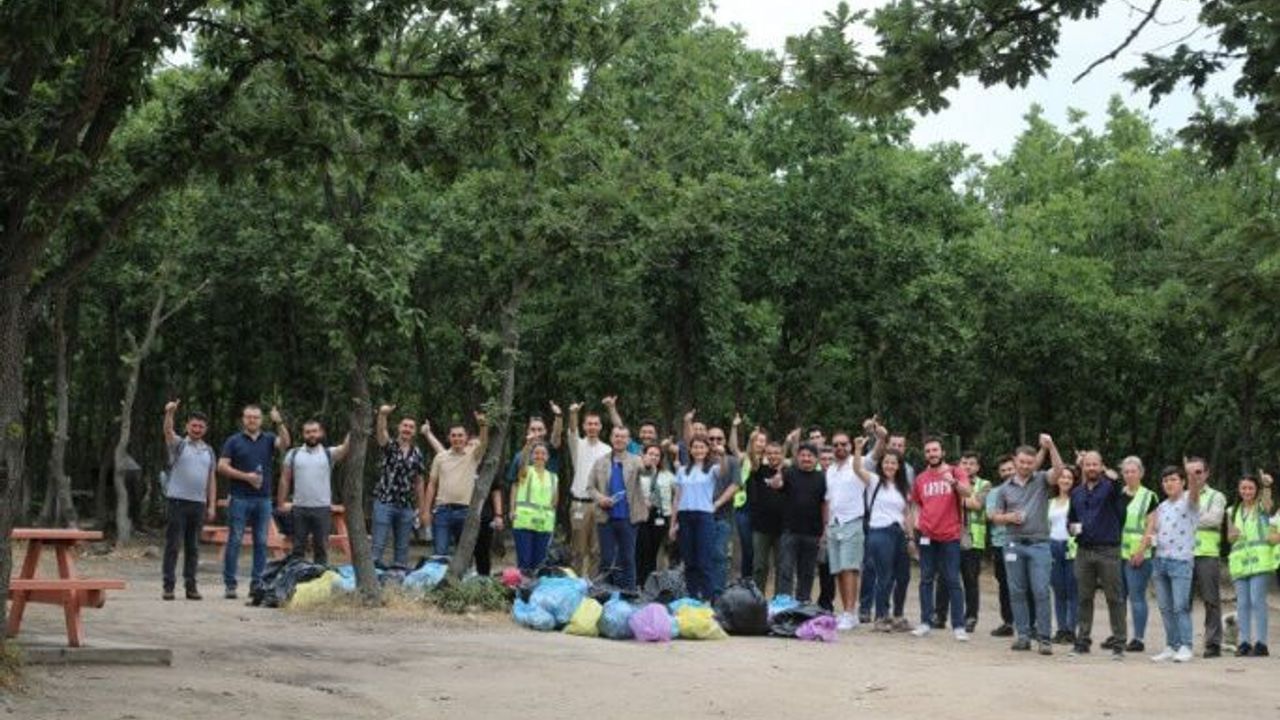 Çevre Haftası Etkinlikleri Çevre Temizliği ve Fidan Dikimi İle Başladı
