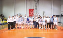 NKÜ Spor Kulübü Dörtlü Final İçin Avantaj Yakaladı
