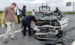 Tekirdağ’da Motosiklet ile Otomobil Çarpıştı