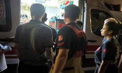 Çatıya Çıkan Şahsı Polis İkna Ederek Kurtardı