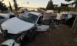 Çerkezköy’de İki Otomobil Çarpıştı: 3’ü Çocuk 6 Yaralı