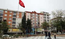 Veliköy Hürriyet Meydanı’nda çalışmalar sürüyor