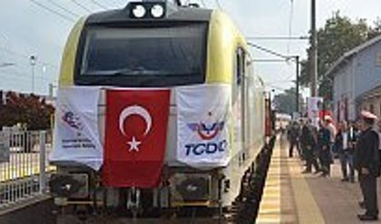 Şaka gibi açılış