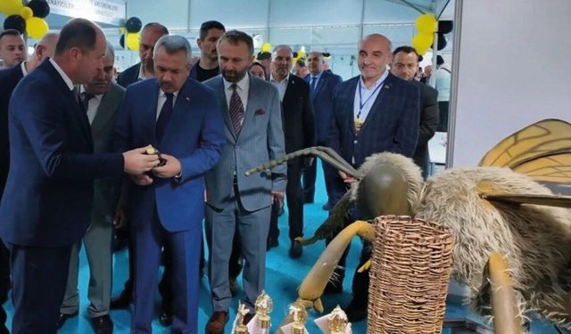 16. Dünya Arı Günü Rize’de Yoğun Katılımla Kutlandı