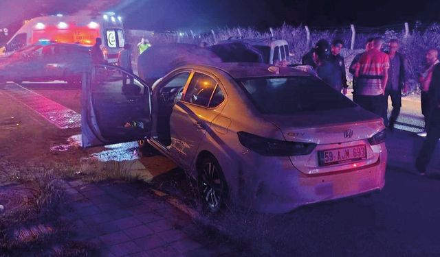 Tekirdağ’da Kafa Kafaya Çarpışma: 4 Yaralı