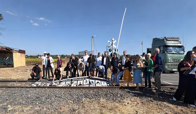 Çorlu'daki Tren Kazasında Ölen 25 Kişi İçin Anma Töreni Düzenlendi