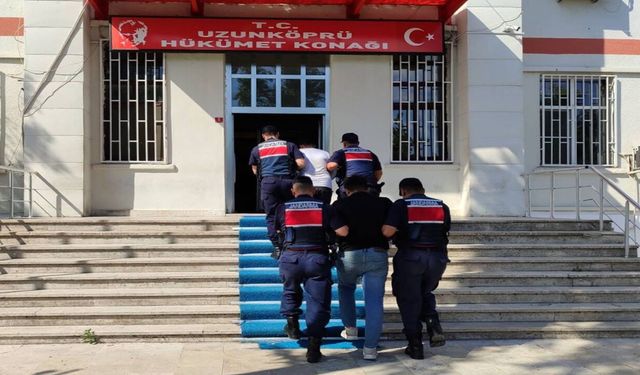 Edirne'de Askeri Yasak Bölgede Yakalanan 2 Düzensiz Göçmen Tutuklandı