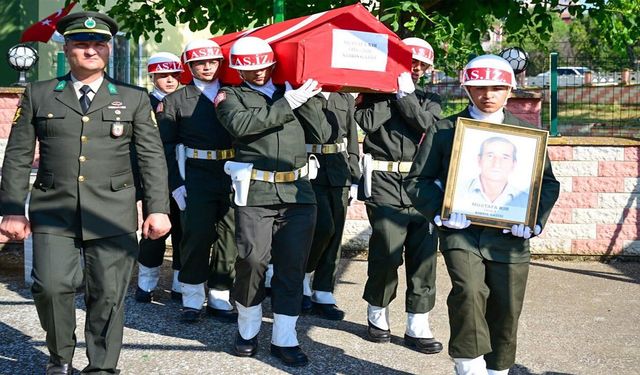 Kıbrıs Gazisi Mustafa Kır Son Yolculuğuna Uğurlandı