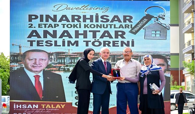 Pınarhisar'da TOKİ Konutları Sahiplerine Teslim Edildi