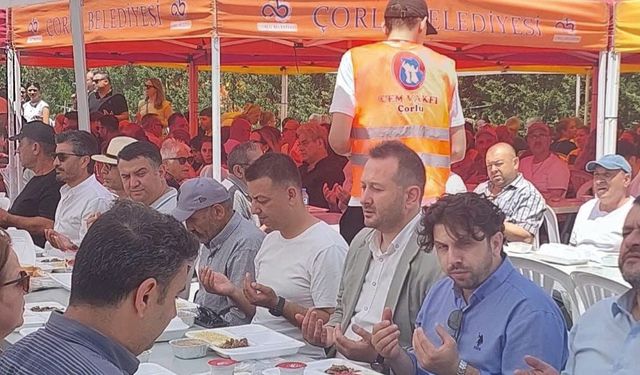 Tekirdağ'da Muharrem Ayı Dolayısıyla Aşure ve Lokma Programları Düzenlendi
