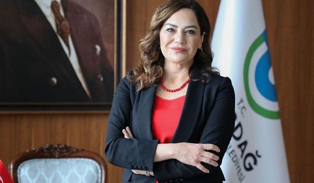 Candan Yüceer CHP’den İstifa Ederek YENİ Parti’ye Geçti