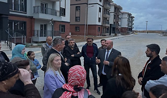 Milletvekili Özcan Muratlı’da vatandaşlarla bir araya geldi