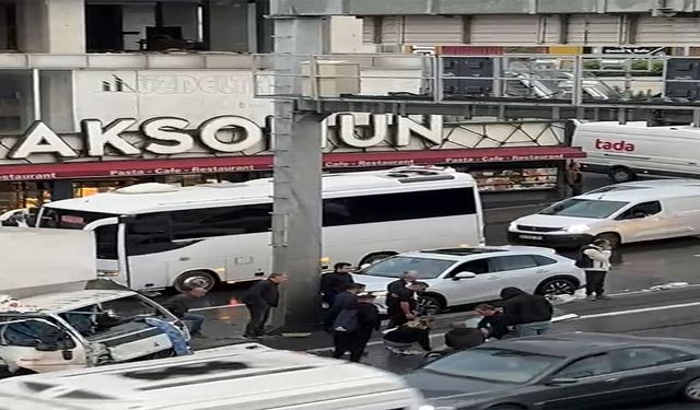 E-5 Haramidere’de kamyonet direğe çarptı: Sürücü ağır yaralandı