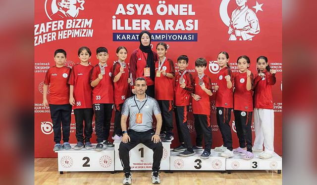 Körfez Gençlerbirliği Karate Takımı Çorlu’dan 10 Madalyayla Döndü