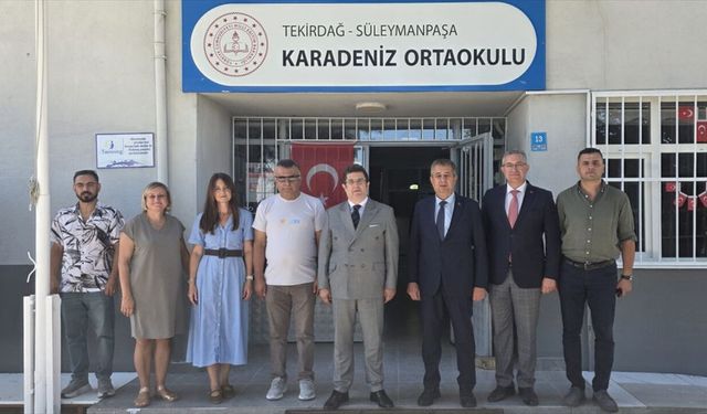 Tekirdağ İl Milli Eğitim Müdürü Yeniyol Karadeniz Ortaokulunu Ziyaret Etti