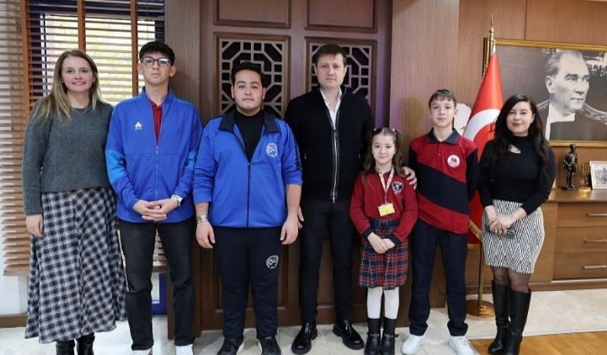 ÖĞRENCİ MECLİSİ GENEL KURULU’NDAN AKAY’A ZİYARET