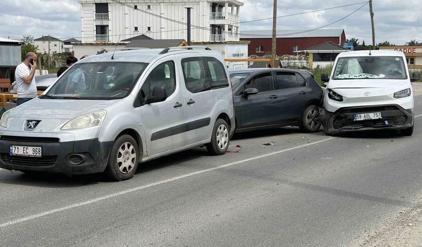 Kapaklı’daki Zincirleme Kaza Kamerada