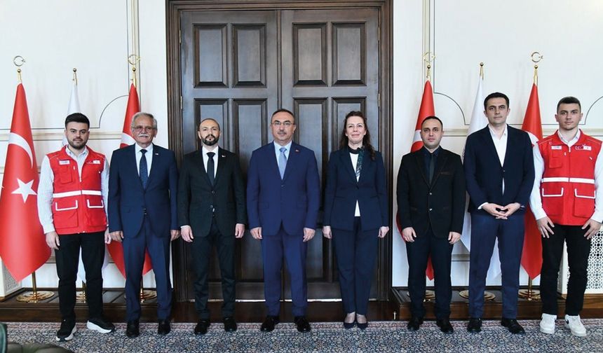 Kızılay’dan Tekirdağ Valiliği’ne Ziyaret