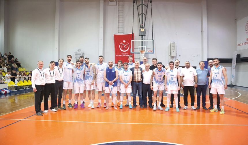 NKÜ Spor Kulübü Dörtlü Final İçin Avantaj Yakaladı