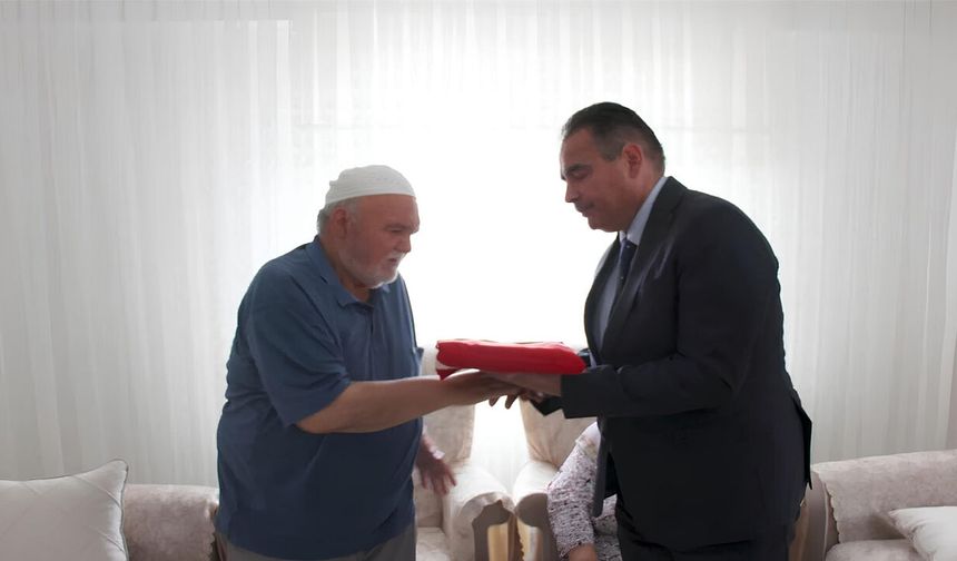Başsavcı Taşkoparan'dan 15 Temmuz Gazisi'ne Anlamlı Ziyaret