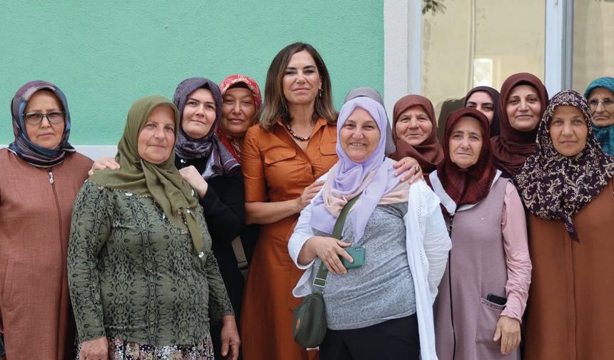 Candan Başkan Muratlı'da İlk Mazot Kartlarını Üreticilere Teslim Etti