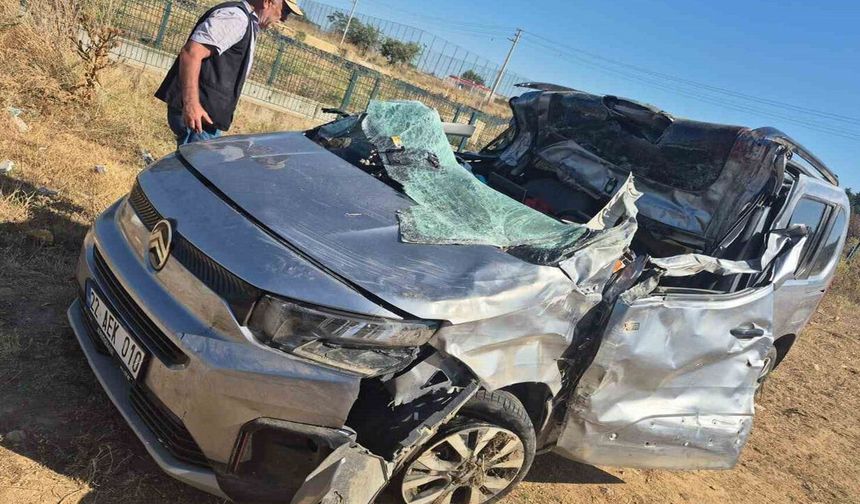 Virajı alamadı, otomobil takla attı! 29 yaşındaki sürücü kurtarılamadı