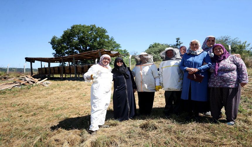 Kadınlardan örnek girişim! 12 kovanla başladılar, hedef 120 kovan
