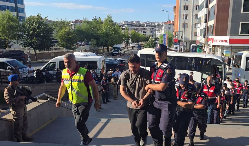 1,3 Milyarlık Yasa Dışı Bahis Operasyonunda 26 Şüpheli Adliyeye Sevk Edildi