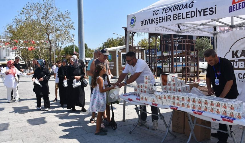 Tekirdağ’da kandilin paylaşma ruhu yaşatıldı