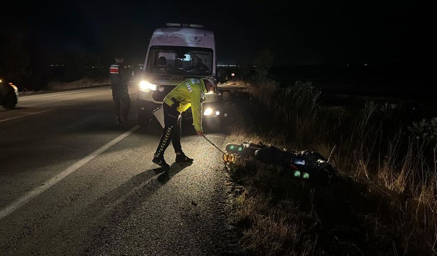 Çorlu’da kamyonla çarpışan motosikletin 17 yaşındaki sürücüsü hayatını kaybetti